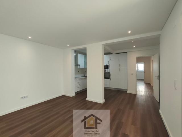 Apartamento venda em Almada Velha, Almada