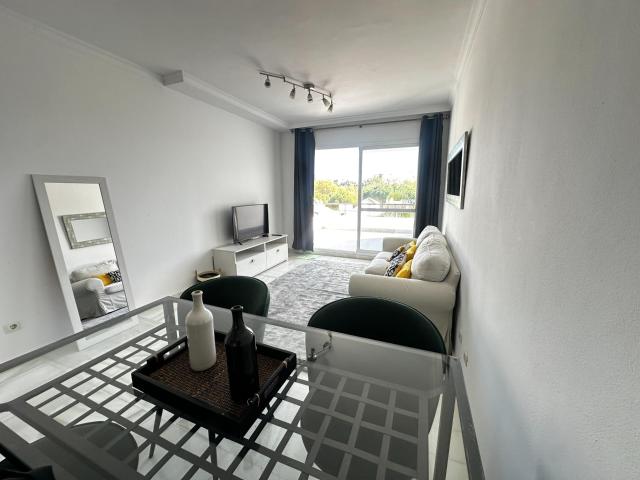Piso en venta en Nueva Andalucía, Costa del Sol Occidental