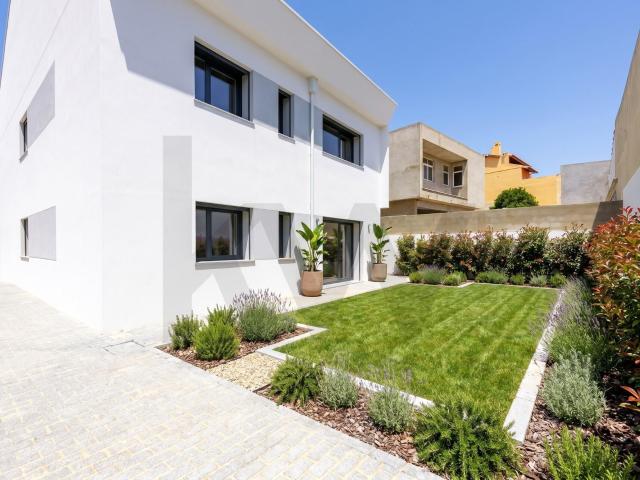 Apartamento venda em Matarraque, Cascais