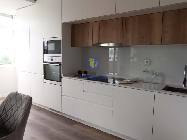 Apartamento venda em Bairro de Santa Cruz de Benfica, Lisboa