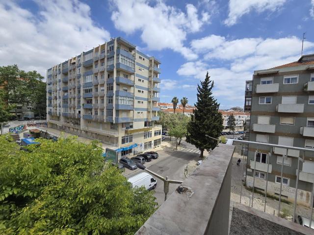 Apartamento alugar em Cova da Piedade, Almada