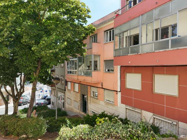 Apartamento venda em Buraca, Amadora