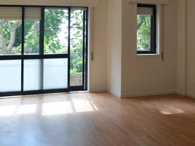 Apartamento alugar em Porto, Aldoar