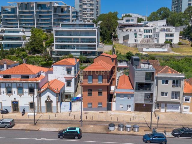Apartamento alugar em Porto, Lordelo Do Ouro