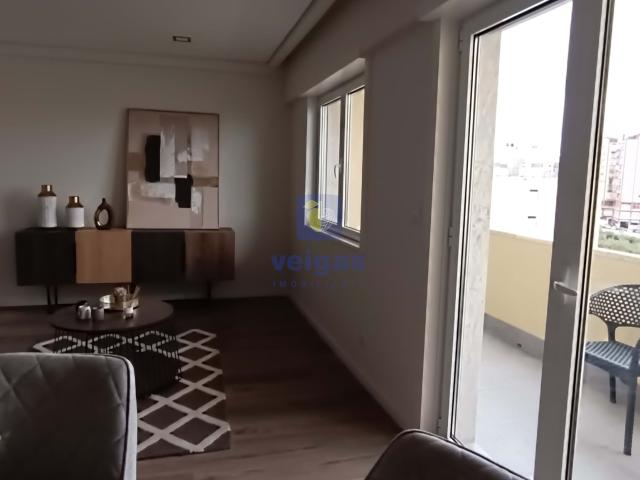 Apartamento venda em Bairro de Santa Cruz de Benfica, Lisboa