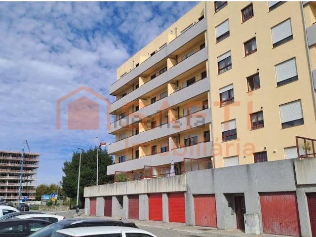 Apartamento alugar em Requesende, Porto