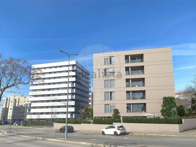 Apartamento venda em Porto