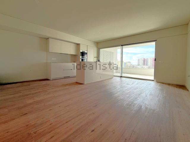 Apartamento venda em Requesende, Porto