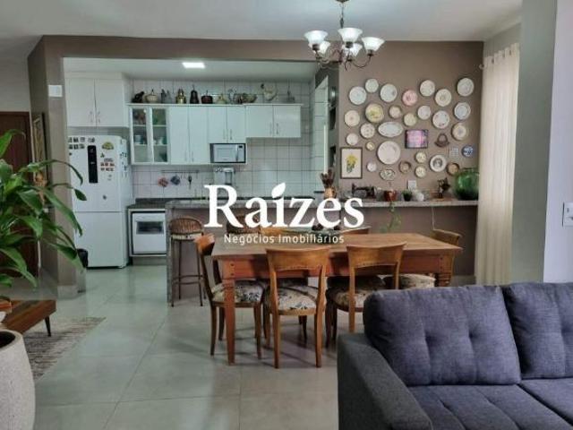 Apartamento venda em Região Geográfica Imediata de Uberlândia, Oliveira Fortes
