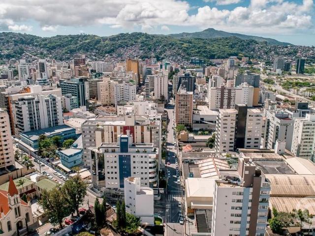 Apartamento aluguel em Região Geográfica Imediata de Florianópolis, Desterro