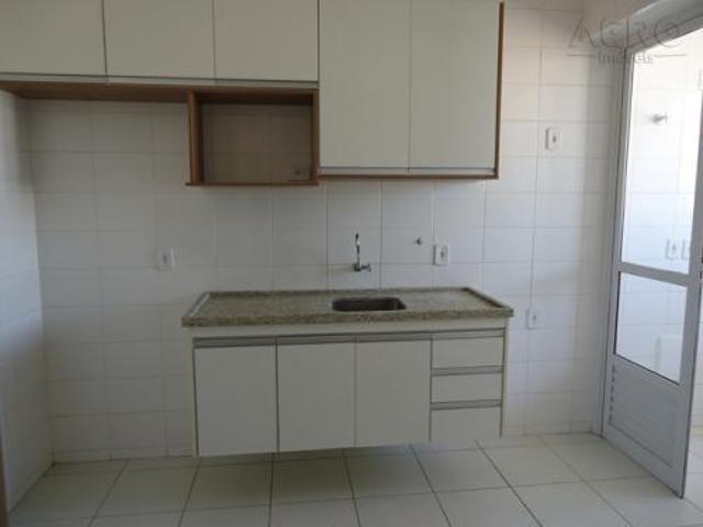 Apartamento venda em Região Imediata de Bauru, Bauru