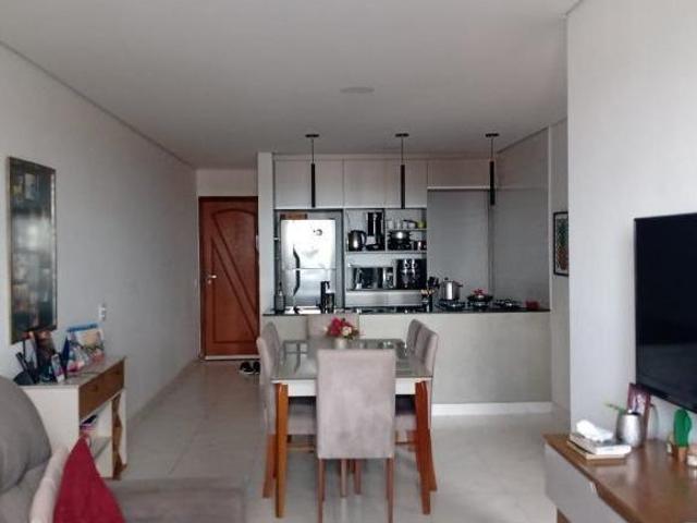 Apartamento venda em Região Geográfica Imediata do Distrito Federal, Região Integrada de Desenvolvimento do Distrito Federal e Entorno
