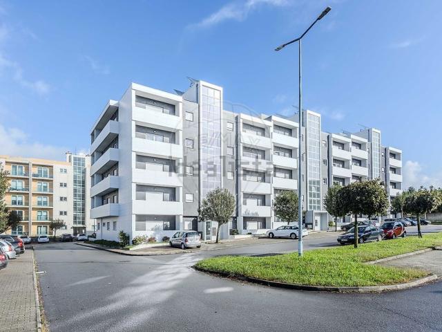 Apartamento alugar em Beleco d'Aquem, Gavião