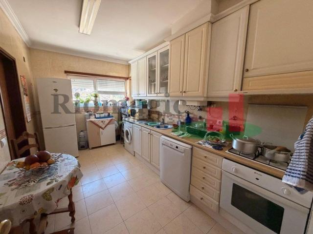 Apartamento venda em Rio Maior