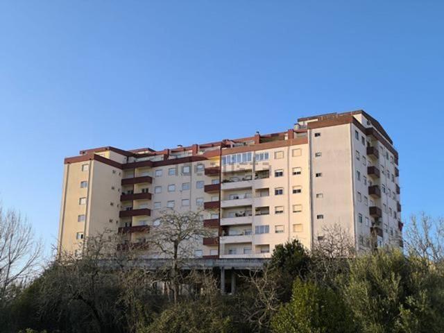 Apartamento venda em Rio Maior, Santarém