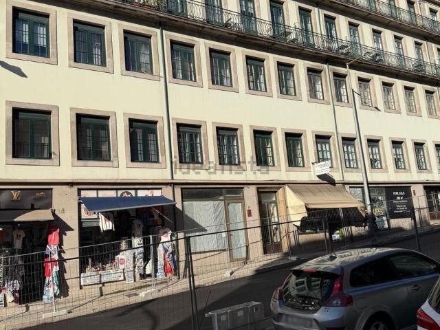 Apartamento alugar em Conjunto Urbano da Ribeira, Porto