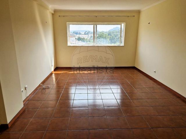 Apartamento alugar em Pinheiro de Aquém, Gondomar
