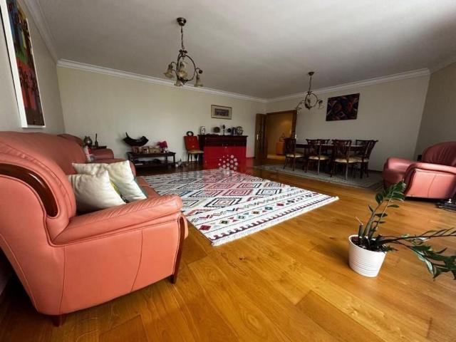 Apartamento alugar em São Domingos De Benfica, São Domingos de Benfica