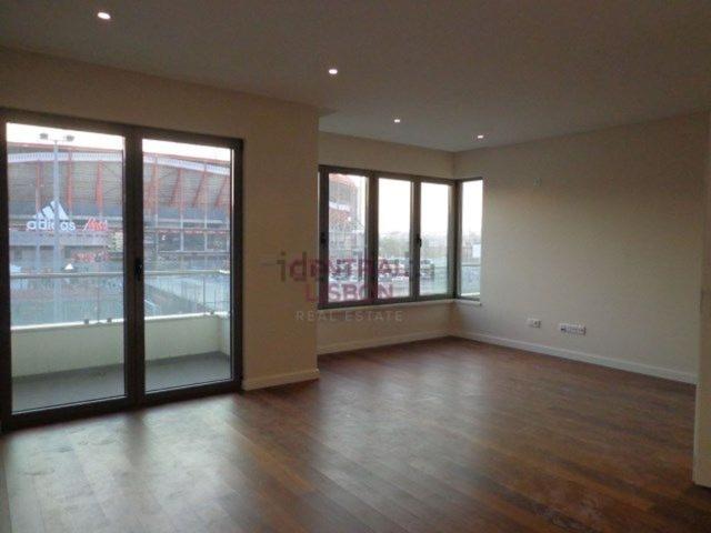 Apartamento venda em São Domingos de Benfica, São Domingos De Benfica