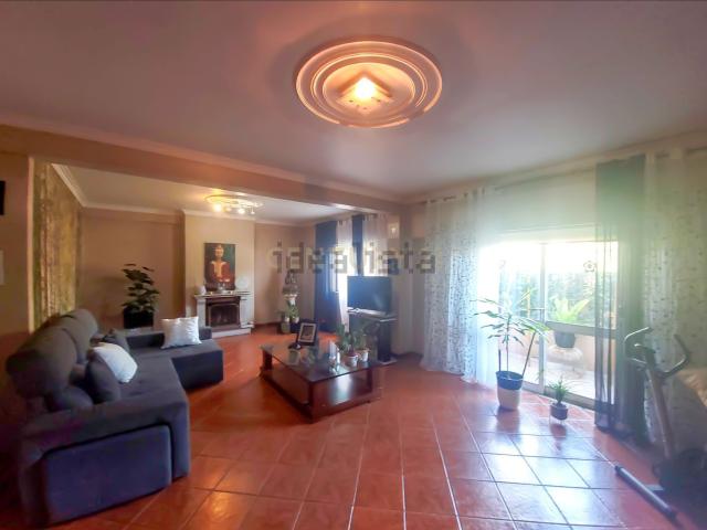 Apartamento alugar em São Domingos De Rana, Tires