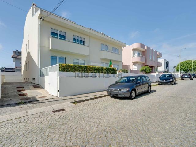 Apartamento venda em Vila Nova De Gaia, Porto