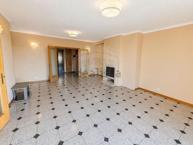 Apartamento venda em Vila Nova De Gaia, Porto
