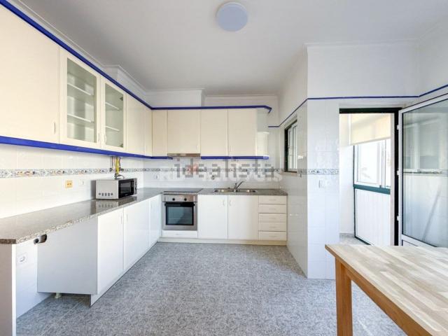 Apartamento venda em Entroncamento, São João Baptista