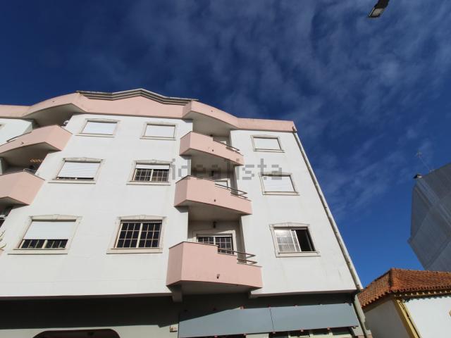 Apartamento venda em Entroncamento, São João Baptista