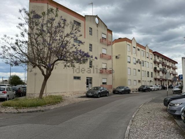Apartamento venda em Entroncamento, São João Baptista