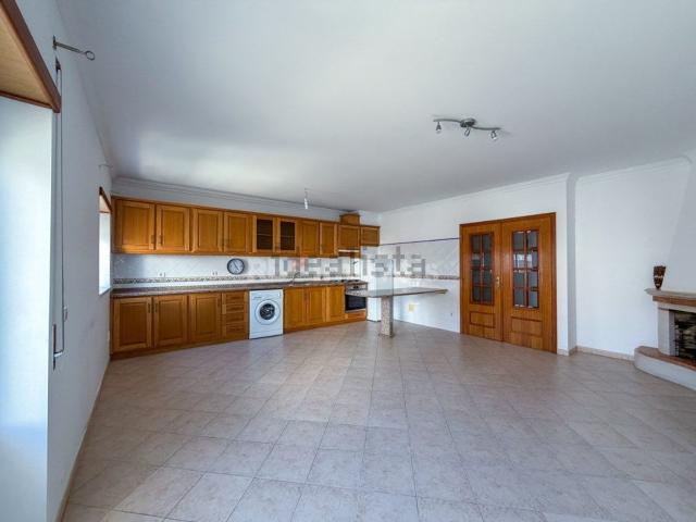 Apartamento venda em Entroncamento, São João Baptista