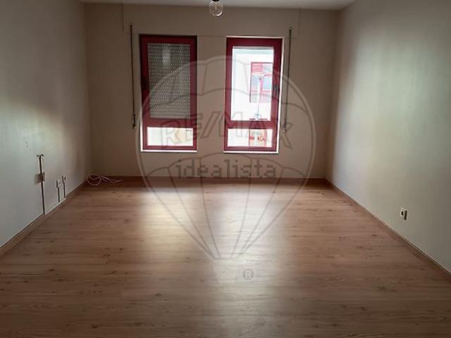 Apartamento alugar em São João Da Madeira, Aveiro
