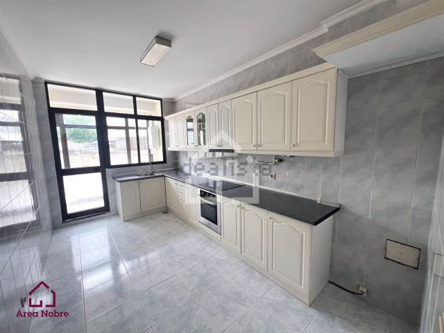 Apartamento alugar em São João Da Madeira, Aveiro