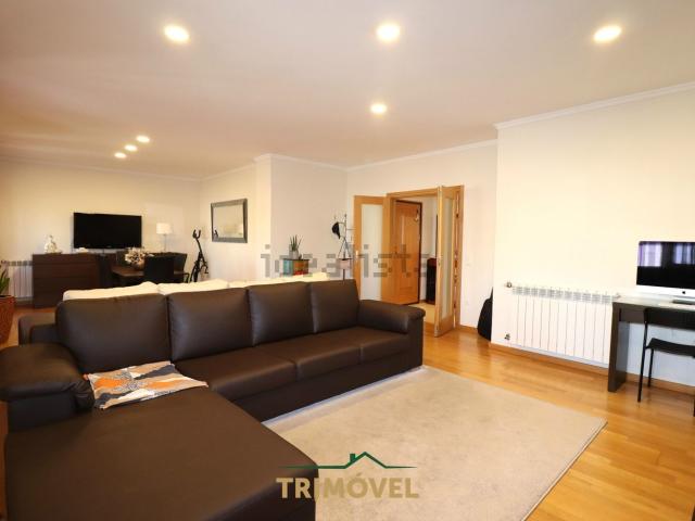 Apartamento venda em São João Da Madeira