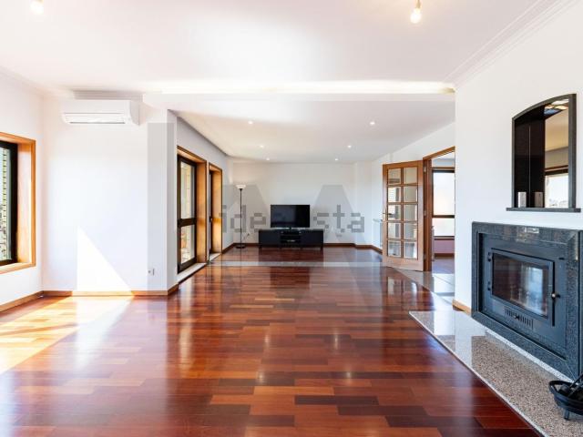 Apartamento venda em São João Da Madeira, Aveiro