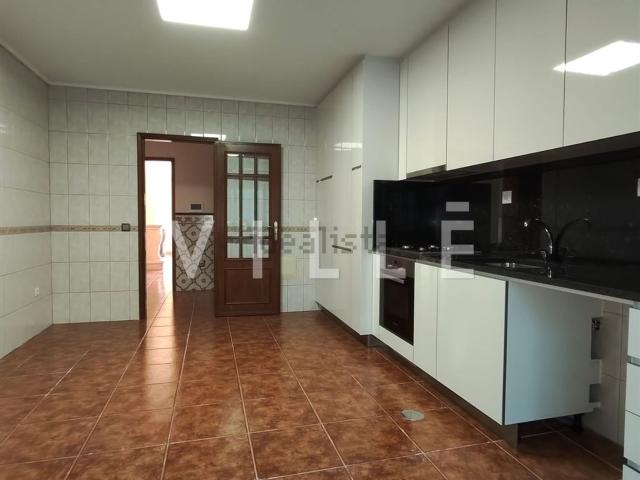 Apartamento venda em Albergaria-a-velha, Aveiro