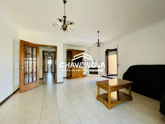 Apartamento venda em Santa Maria Da Feira, Aveiro