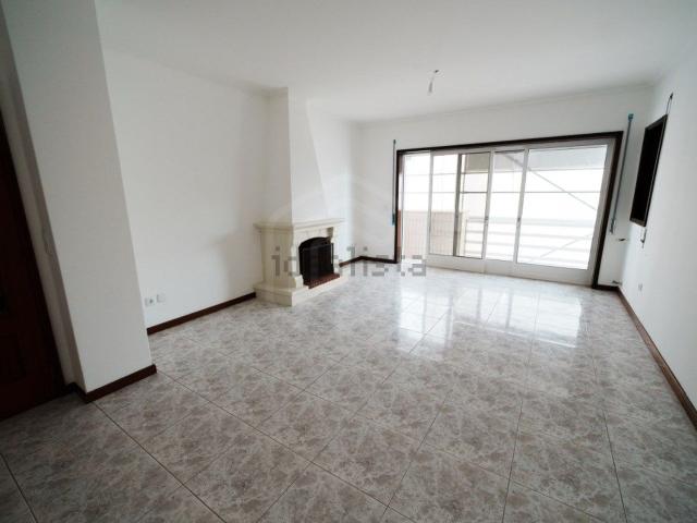 Apartamento venda em Santa Maria Da Feira, Aveiro