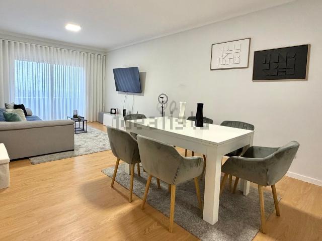 Apartamento venda em Santa Maria Da Feira, Aveiro