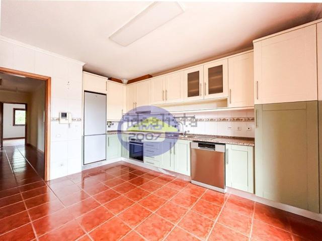 Apartamento venda em Santa Maria Da Feira, Aveiro