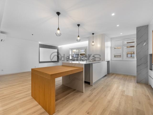 Apartamento venda em Braga (São José de São Lázaro e São João do Souto), Braga