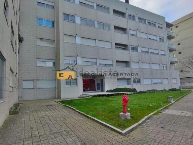 Apartamento venda em Padrão da Légua, Porto