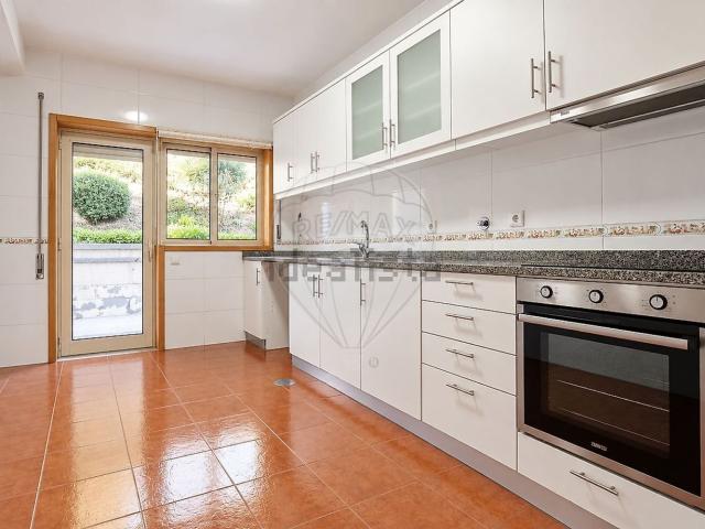 Apartamento venda em Covas de Cima, Castelo De Paiva