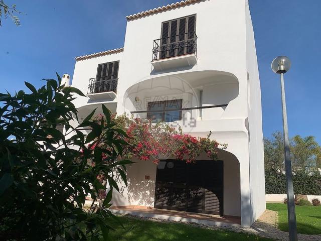 Apartamento alugar em Albufeira e Olhos de Água, Albufeira