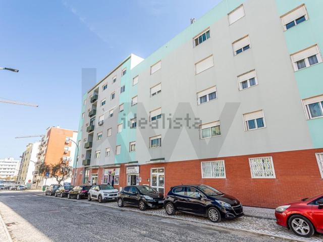 Apartamento venda em Camarinha, Setúbal