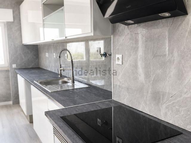 Apartamento venda em Fonte do Lavra, Setúbal