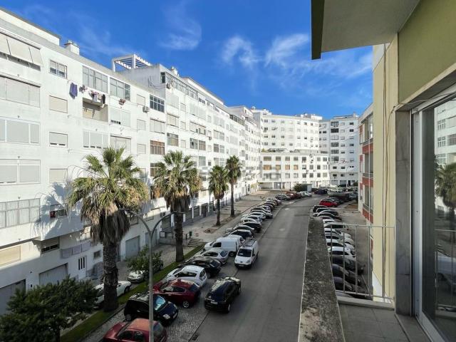 Apartamento alugar em Pinheirinhos, Setúbal