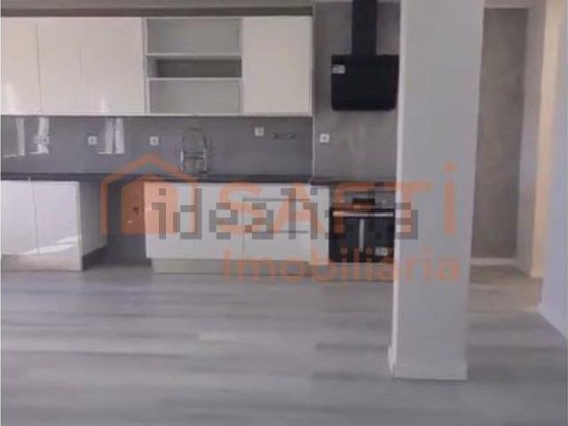 Apartamento venda em Fonte do Lavra, Setúbal