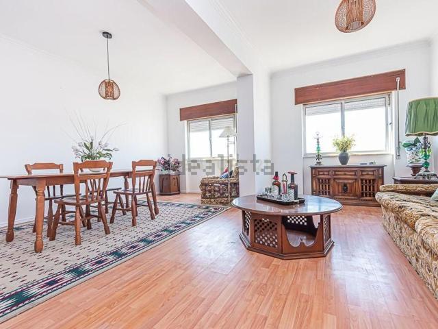 Apartamento venda em Pinheirinhos, Setúbal