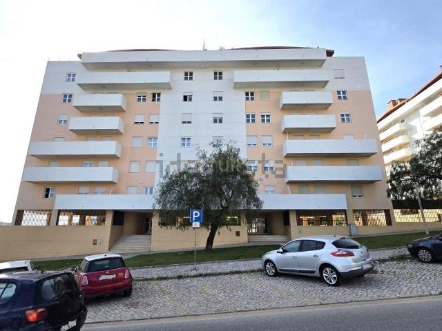 Apartamento venda em Nova Azeda, Setúbal