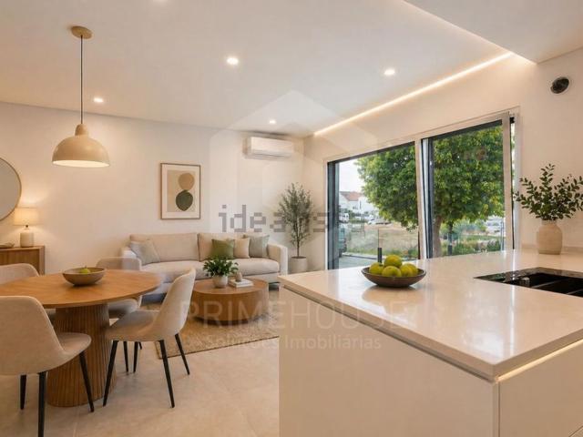 Apartamento venda em Quinta da Barriga, Almada